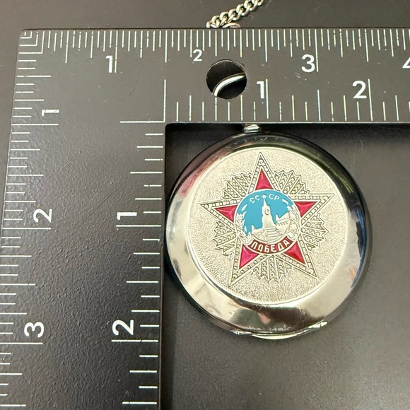 Vintage Soviet Pocket Watch Molnija Victory in the GPW 1941-45, USSR NOT WORKING main image 4